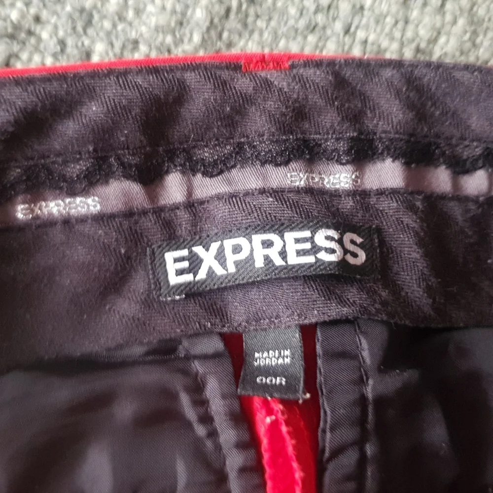 EXPRESS Red Work Pant - Picture 6 of 13